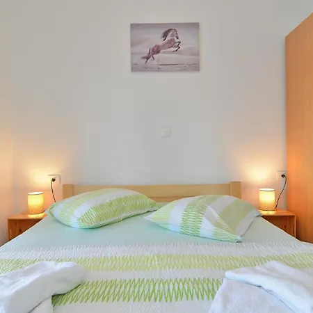 Ferienwohnung Fuer 5 Personen Ca 46 Qm In Sijana, Istrien Istrische Riviera Pula