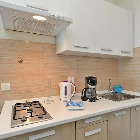 Ferienwohnung Fuer 5 Personen Ca 46 Qm In Sijana, Istrien Istrische Riviera Apartment Pula