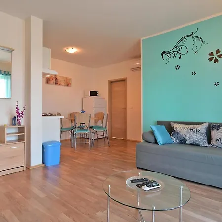 Ferienwohnung Fuer 5 Personen Ca 46 Qm In Sijana, Istrien Istrische Riviera Apartment *