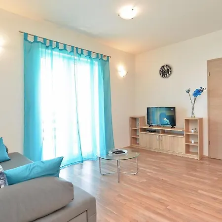 Ferienwohnung Fuer 5 Personen Ca 46 Qm In Sijana, Istrien Istrische Riviera Apartment Pula