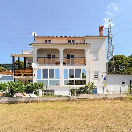 Ferienwohnung Fuer 5 Personen Ca 46 Qm In Sijana, Istrien Istrische Riviera Apartment Pula