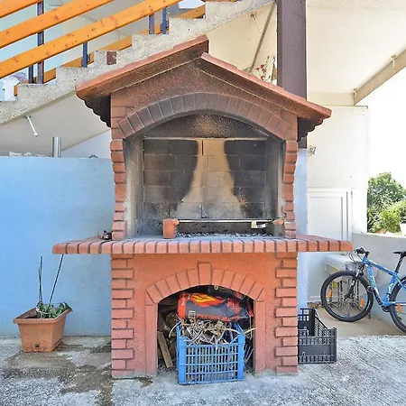 Ferienwohnung Fuer 5 Personen Ca 46 Qm In Sijana, Istrien Istrische Riviera Pula
